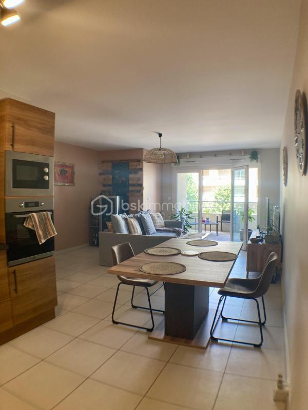 Appartement - 71 m² - 3 pièces