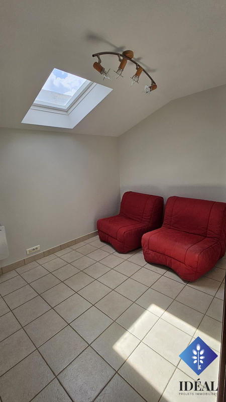 Maison - 210 m² - 6 pièces