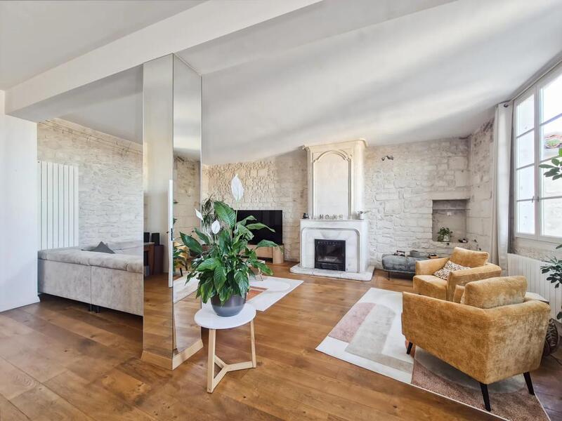 Duplex - 181 m² - 5 pièces