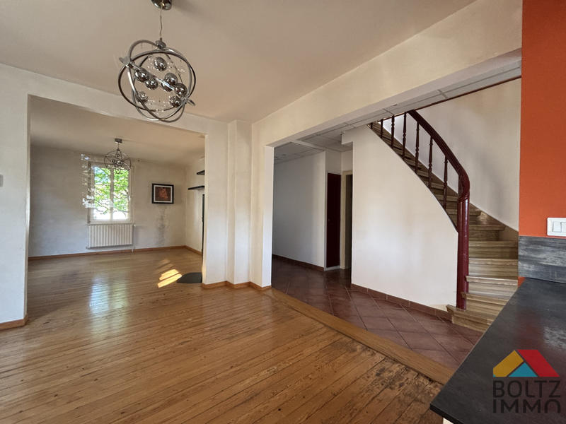 Maison - 155 m² - 6 pièces