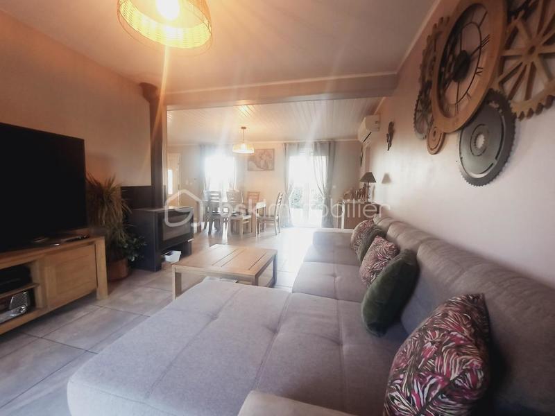 Maison traditionnelle - 107 m² - 4 pièces