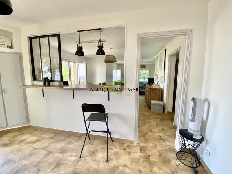 Maison - 145 m² - 4 pièces