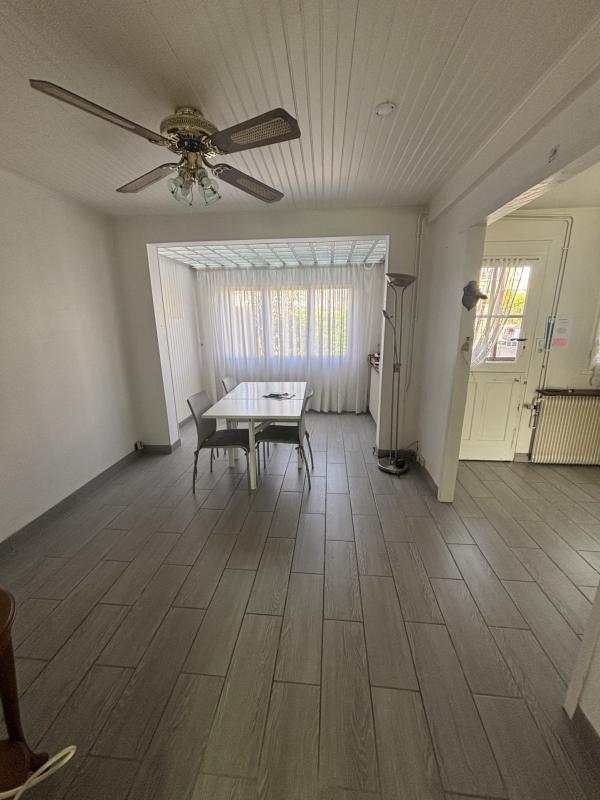 Maison - 90 m² - 5 pièces