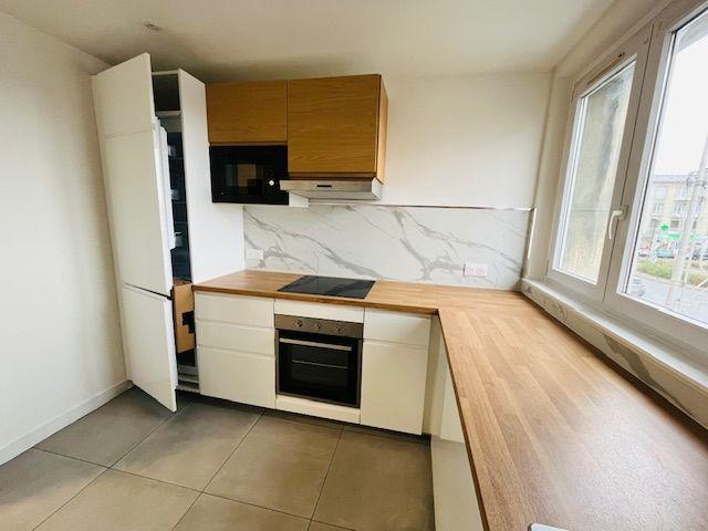 Appartement - 75 m² - 3 pièces