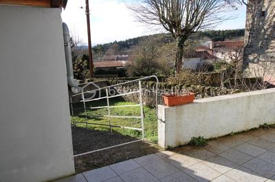 Maison en pierre - 70 m² - 4 pièces