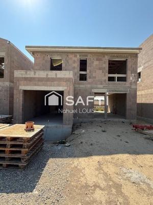 Maison - 92 m² - 4 pièces