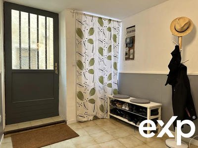 Maison traditionnelle - 75 m² - 4 pièces