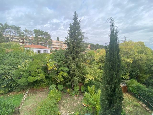 Appartement - 89 m² - 4 pièces