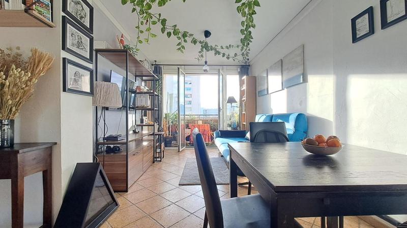 Appartement - 70 m² - 4 pièces