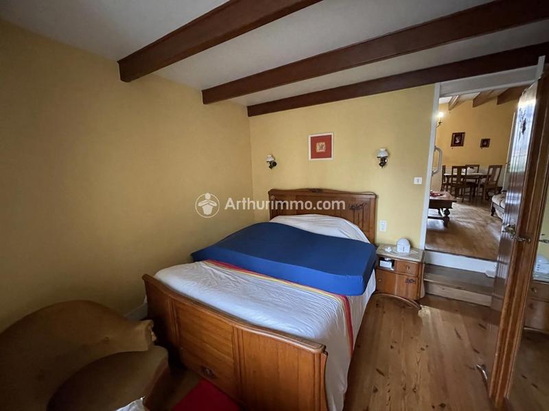 Maison - 117 m² - 12 pièces