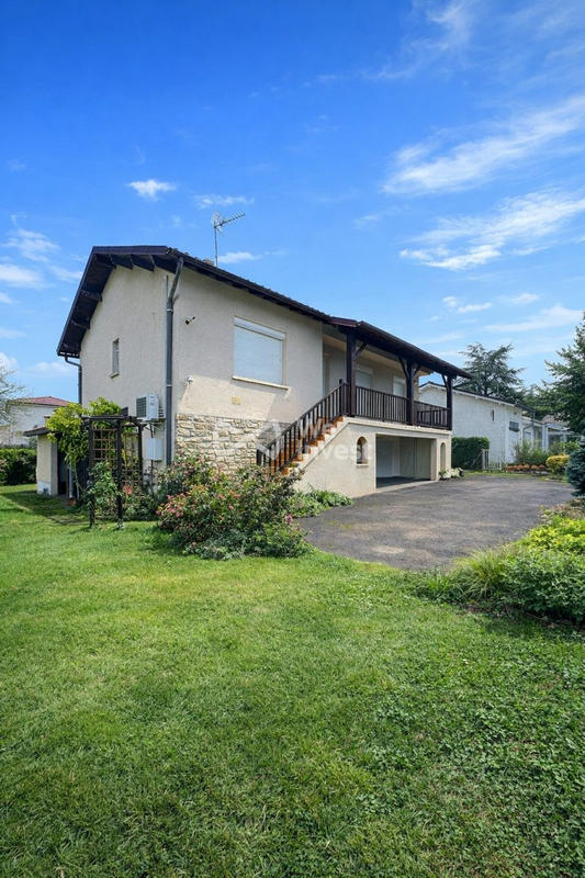 Maison - 90 m² - 4 pièces