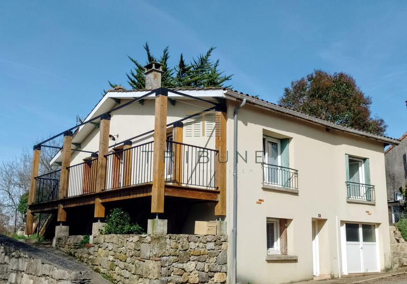 Maison - 96 m² - 4 pièces