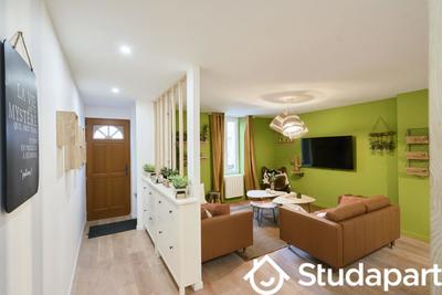 Chambre - 15 m² - 1 pièce