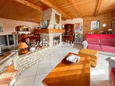 Maison - 120 m² - 5 pièces