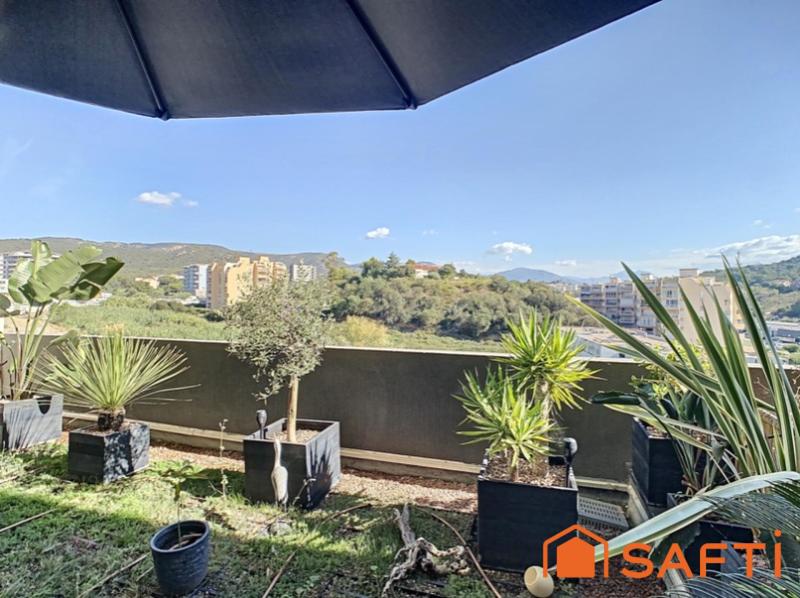 Appartement - 92 m² - 4 pièces