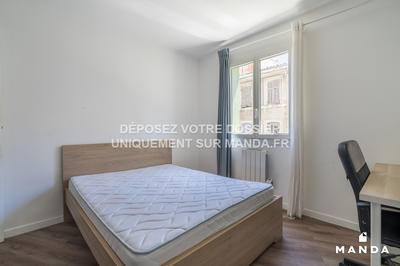 Chambre - 11 m² - 4 pièces