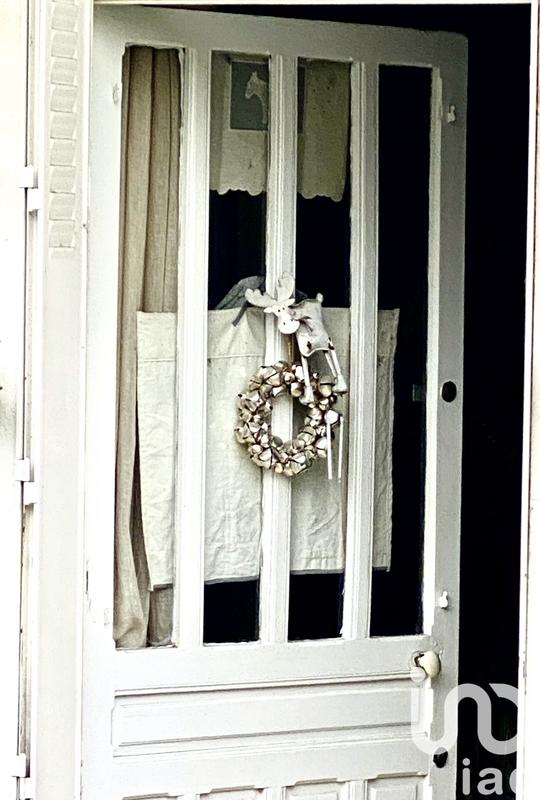 Maison - 184 m² - 8 pièces