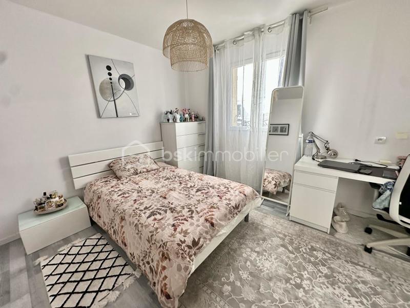 Maison - 125 m² - 9 pièces