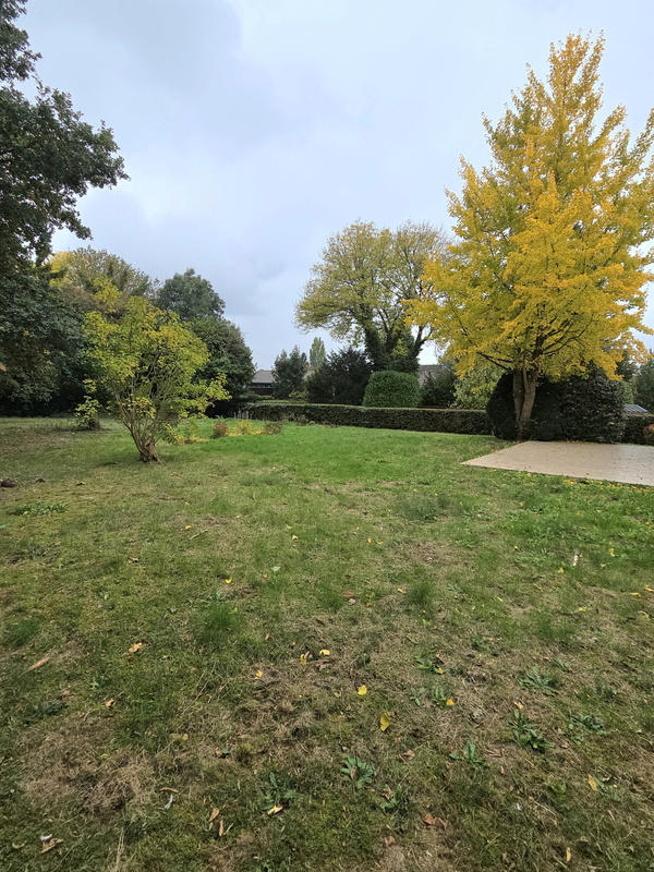 Maison - 180 m² - 8 pièces