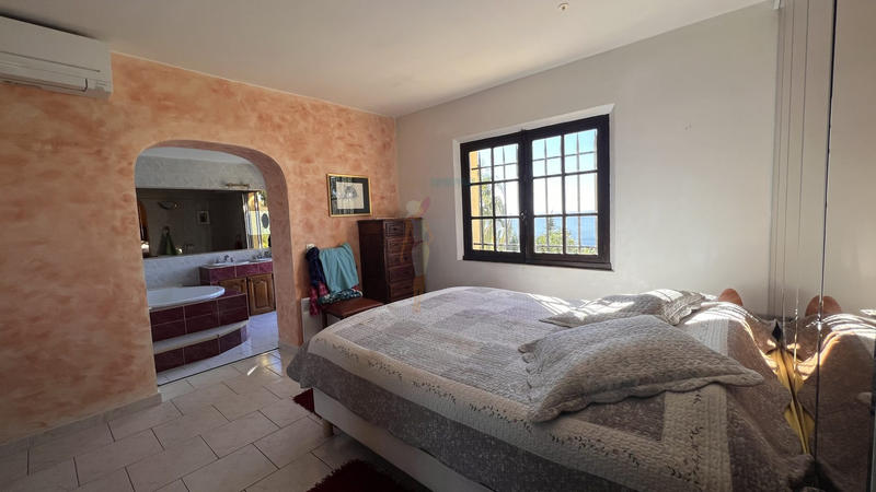 Villa - 112 m² - 4 pièces