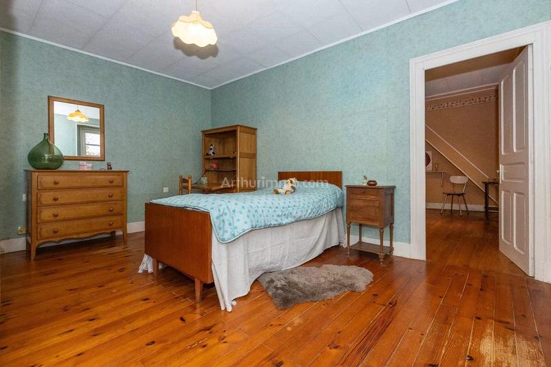 Maison - 155 m² - 7 pièces