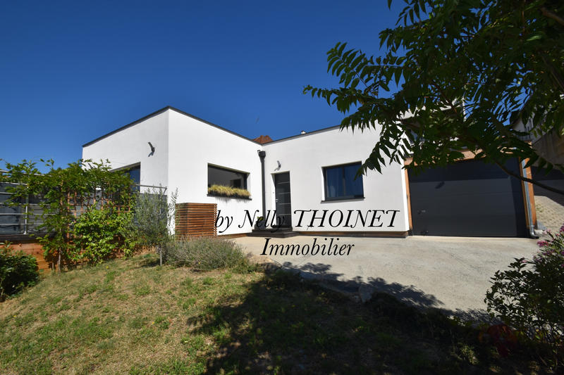 Maison - 106 m² - 4 pièces