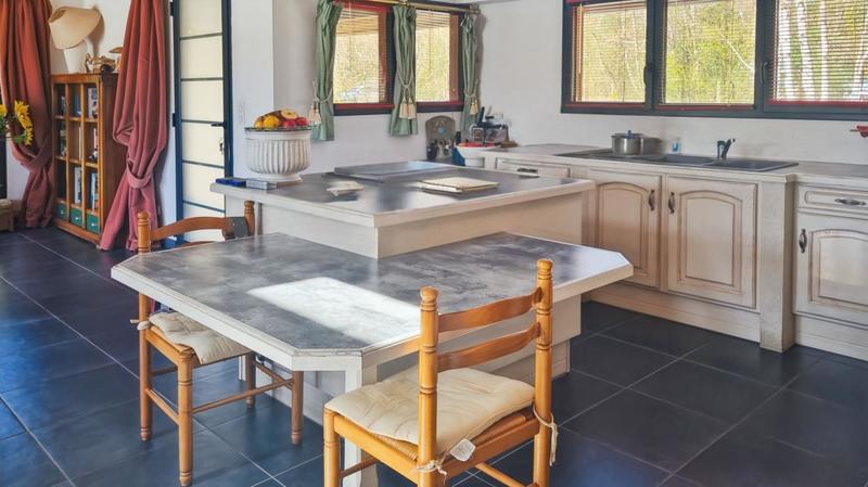 Maison - 152 m² - 6 pièces