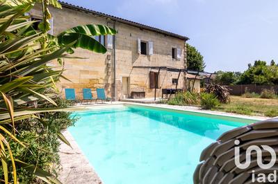 Maison - 185 m² - 7 pièces