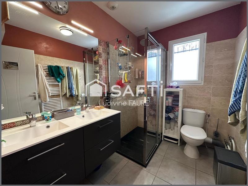 Maison - 95 m² - 5 pièces