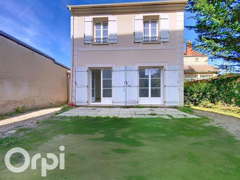 Maison - 86 m² - 4 pièces