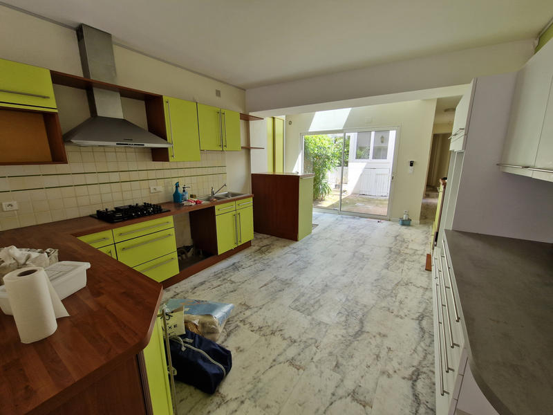 Maison - 163 m² - 7 pièces