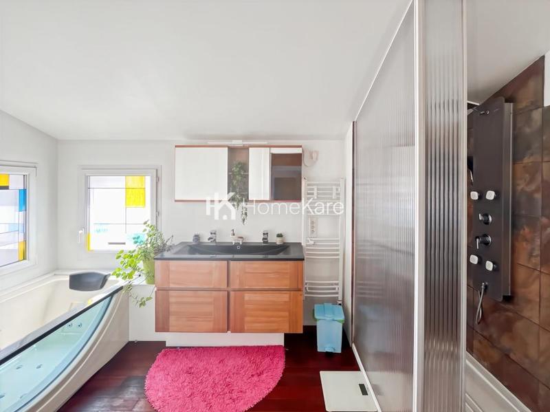 Maison - 130 m² - 5 pièces