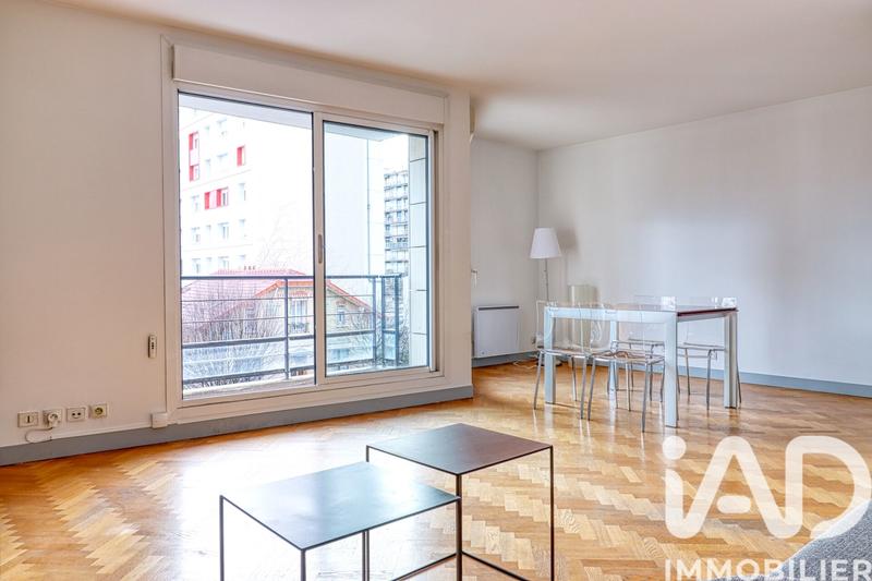 Appartement - 80 m² - 3 pièces