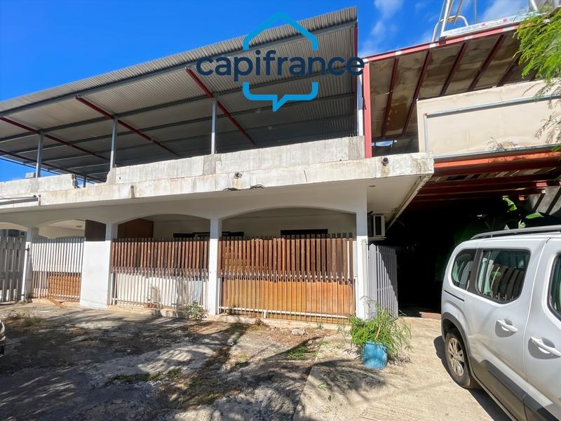 Maison - 174 m² - 7 pièces