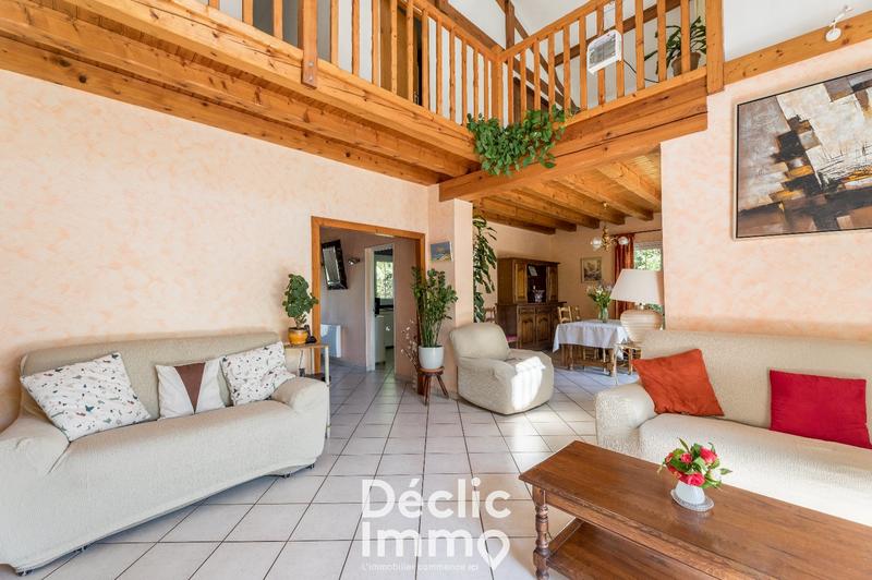 Maison - 171 m² - 6 pièces
