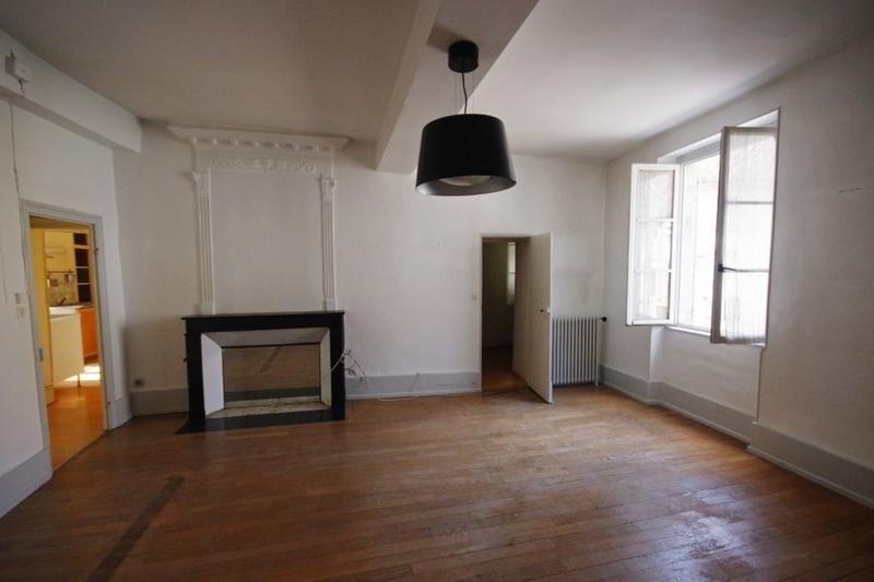 Immeuble - 226 m² - 11 pièces