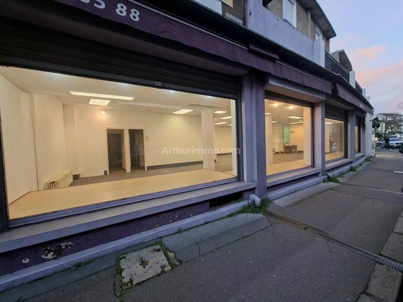 Immeuble - 130 m² - 7 pièces