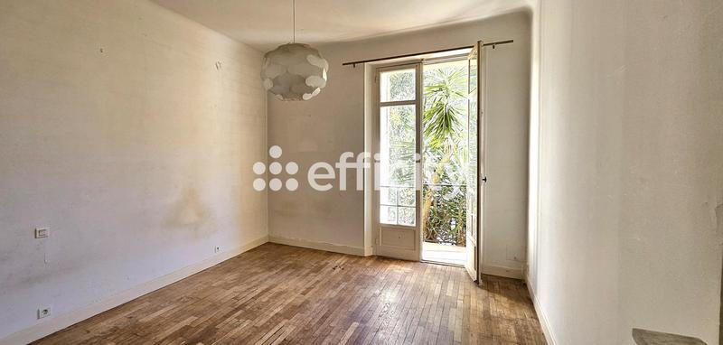 Appartement - 150 m² - 5 pièces