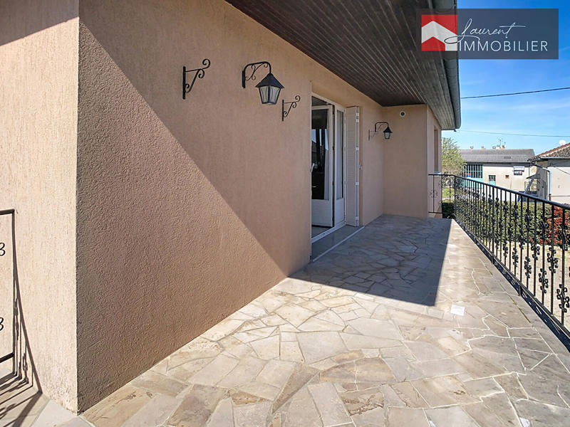 Maison - 159 m² - 6 pièces