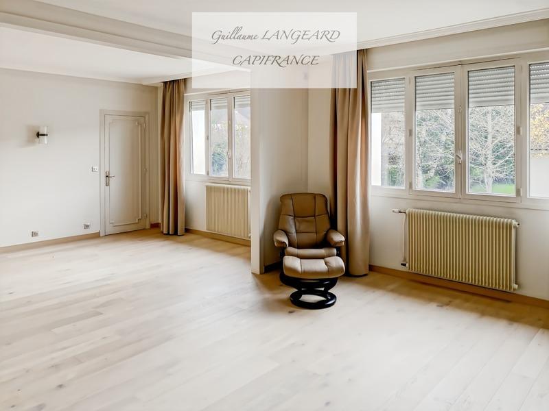 Maison - 155 m² - 6 pièces