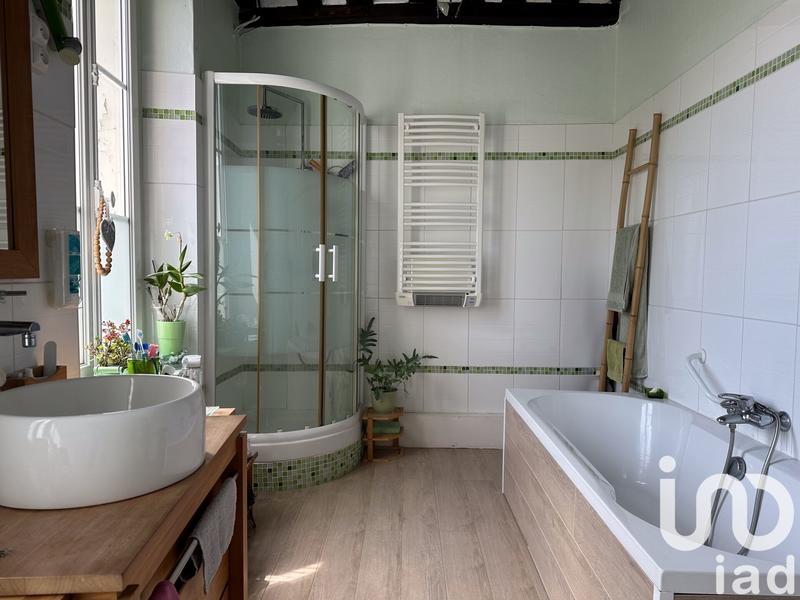 Maison - 320 m² - 12 pièces