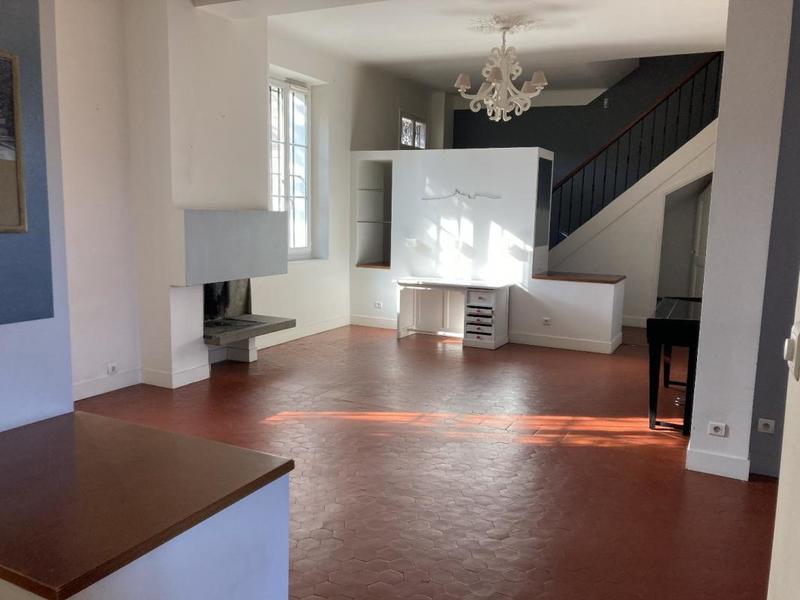 Maison de ville - 200 m² - 7 pièces