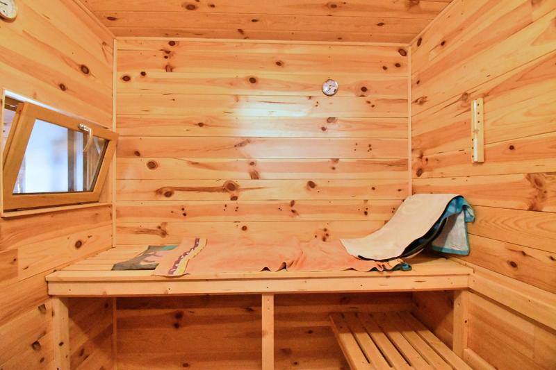 Maison ancienne - 258 m² - 8 pièces