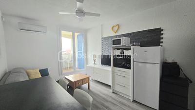 Studio - 25 m² - 1 pièce