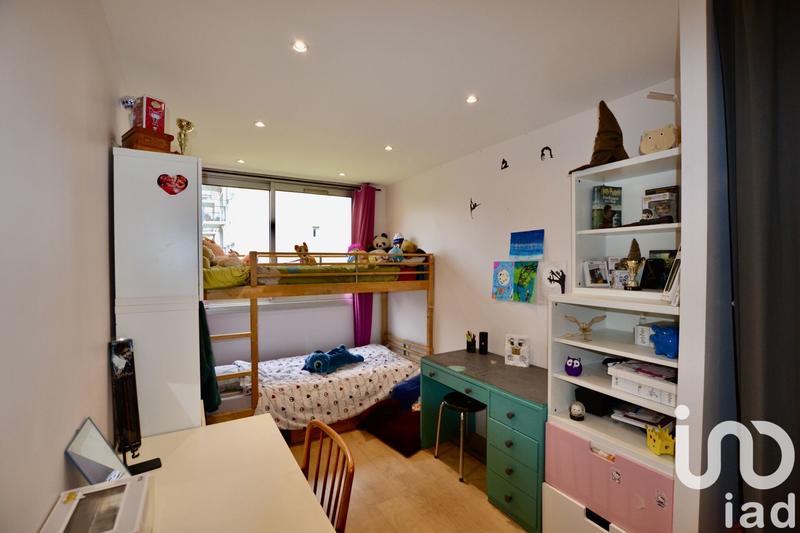 Appartement - 77 m² - 5 pièces