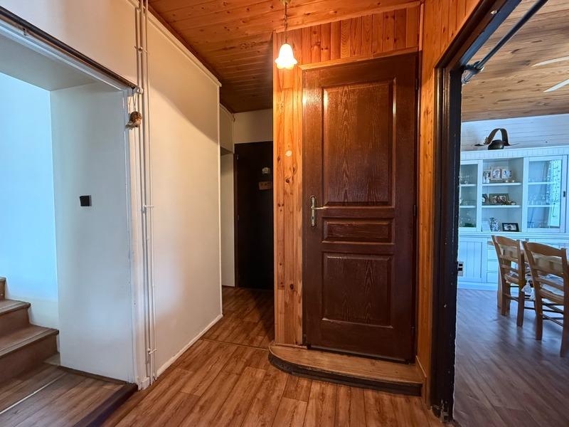 Appartement - 150 m² - 6 pièces