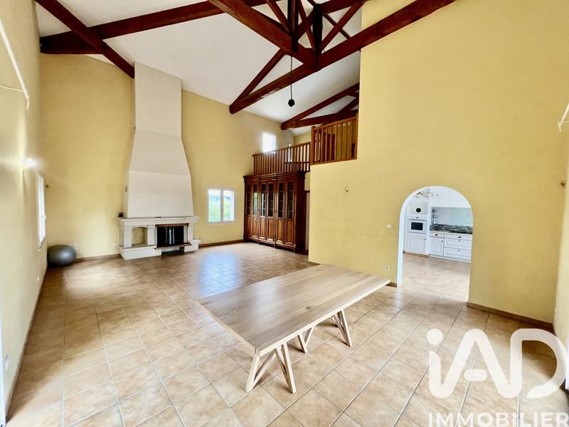Maison de campagne - 250 m² - 9 pièces