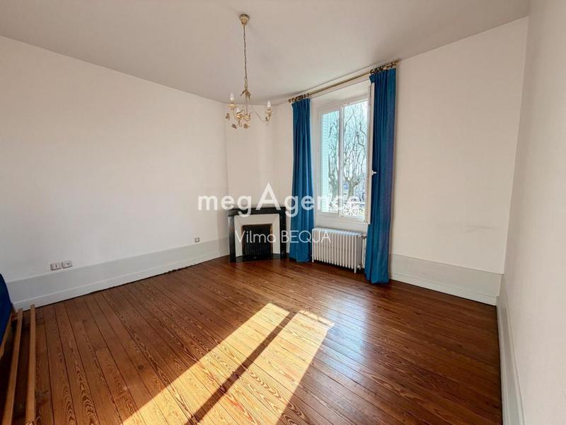 Maison - 145 m² - 7 pièces