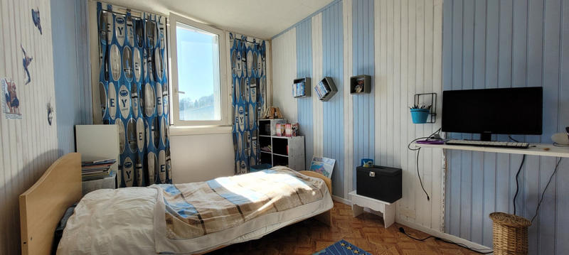 Appartement - 87 m² - 5 pièces