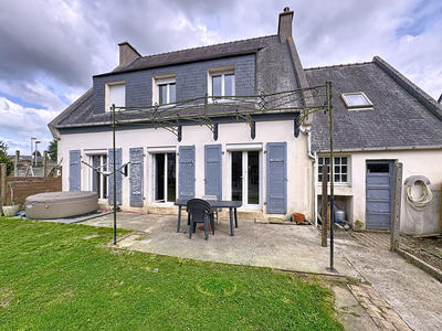 Maison - 125 m² - 7 pièces